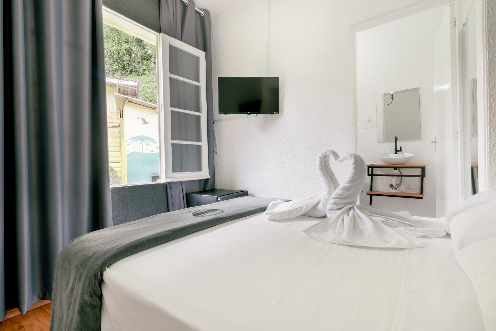 Velinn Pousada Casa De Campos Capivari House Campos do Jordão Стая снимка