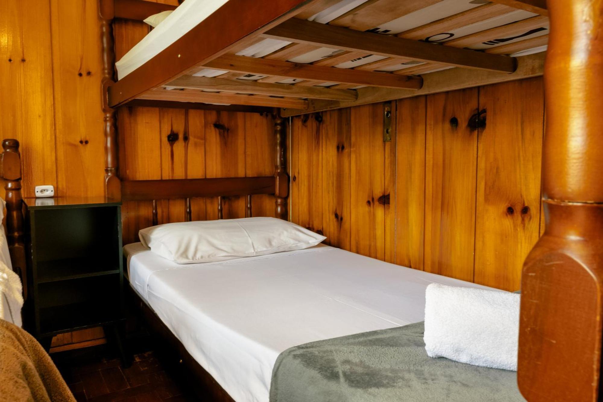 Velinn Pousada Casa De Campos Capivari House Campos do Jordão Стая снимка